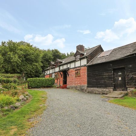Caerau Farm House Лянідлойс Екстер'єр фото