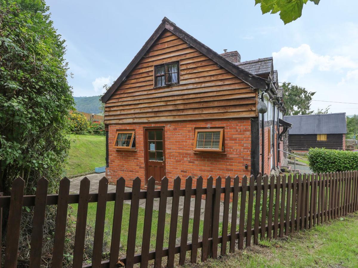 Caerau Farm House Лянідлойс Екстер'єр фото
